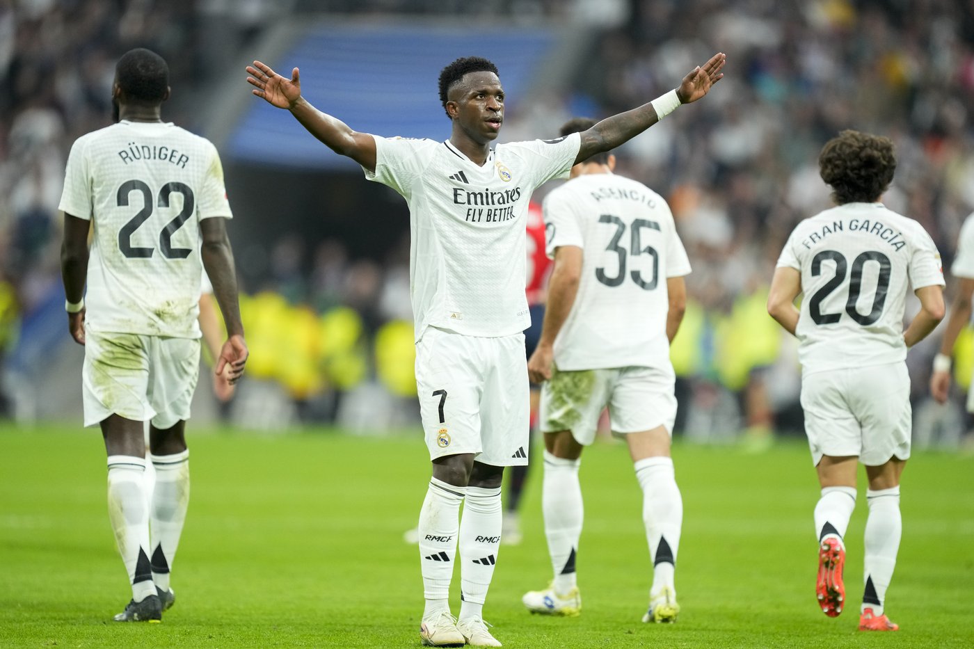 Vinícius nets hat trick in win as three Real Madrid players go down injured; Militão tears ACL | iNFOnews.ca Vinícius nets hat trick in win as three Real Madrid players go down injured; Militão tears ACL | iNFOnews.ca