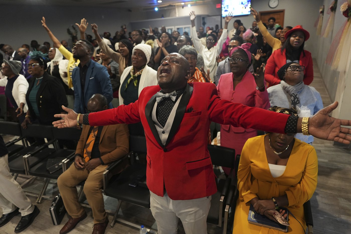 Haitian migrants in Springfield, Ohio, turn to faith amid deportation fears | iNFOnews.ca