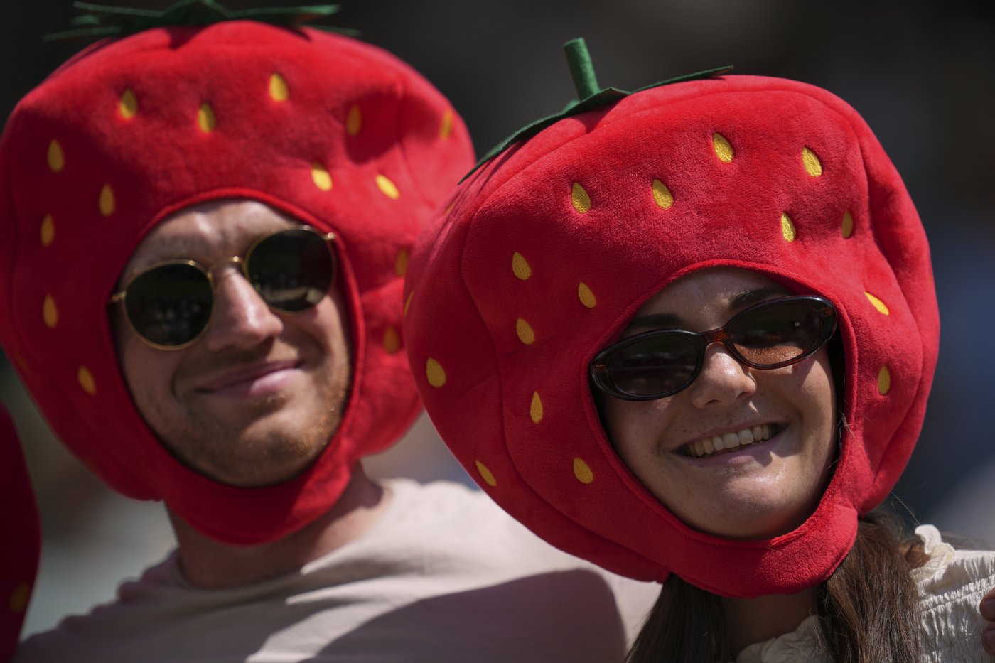 Strawberries and pasta? Iga Swiatek's unique Wimbledon tradition | iNFOnews.ca