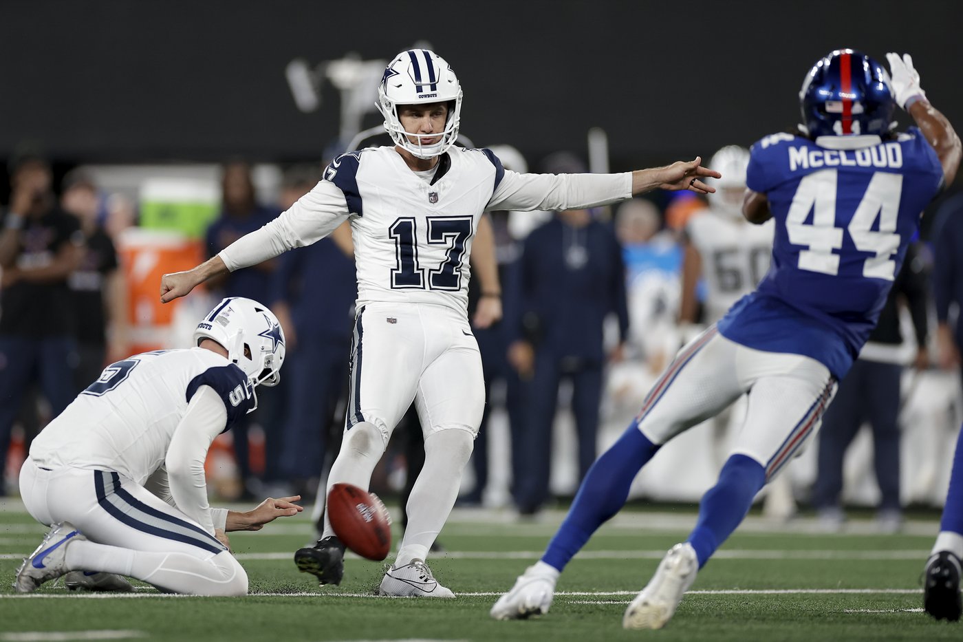 Tough, tight win keeps Cowboys out of crisis mode, but Micah Parsons' health is a question | iNFOnews.ca Tough, tight win keeps Cowboys out of crisis mode, but Micah Parsons' health is a question | iNFOnews.ca