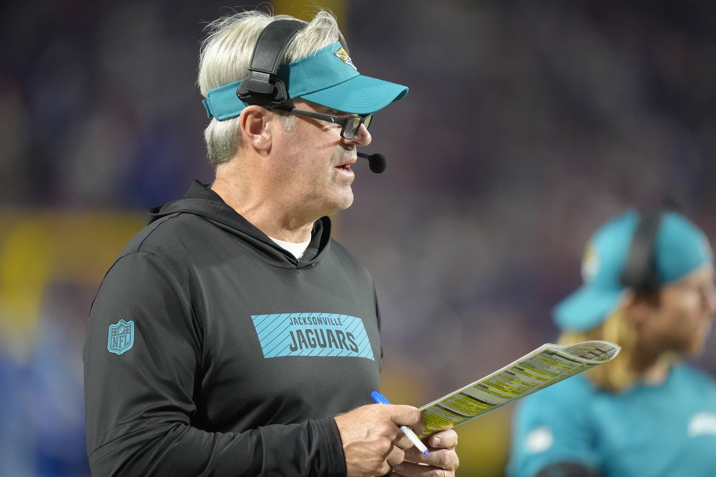 Josh Allen throws 4 TD passes and the Bills roll to a 47-10 win over the unraveling Jaguars | iNFOnews.ca