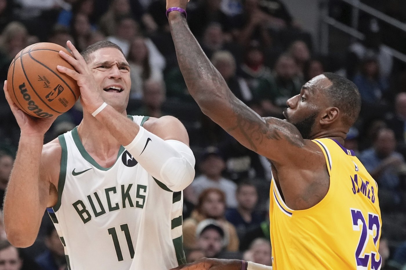 Bucks are confident they can contend again as long as they can stay healthy | iNFOnews.ca