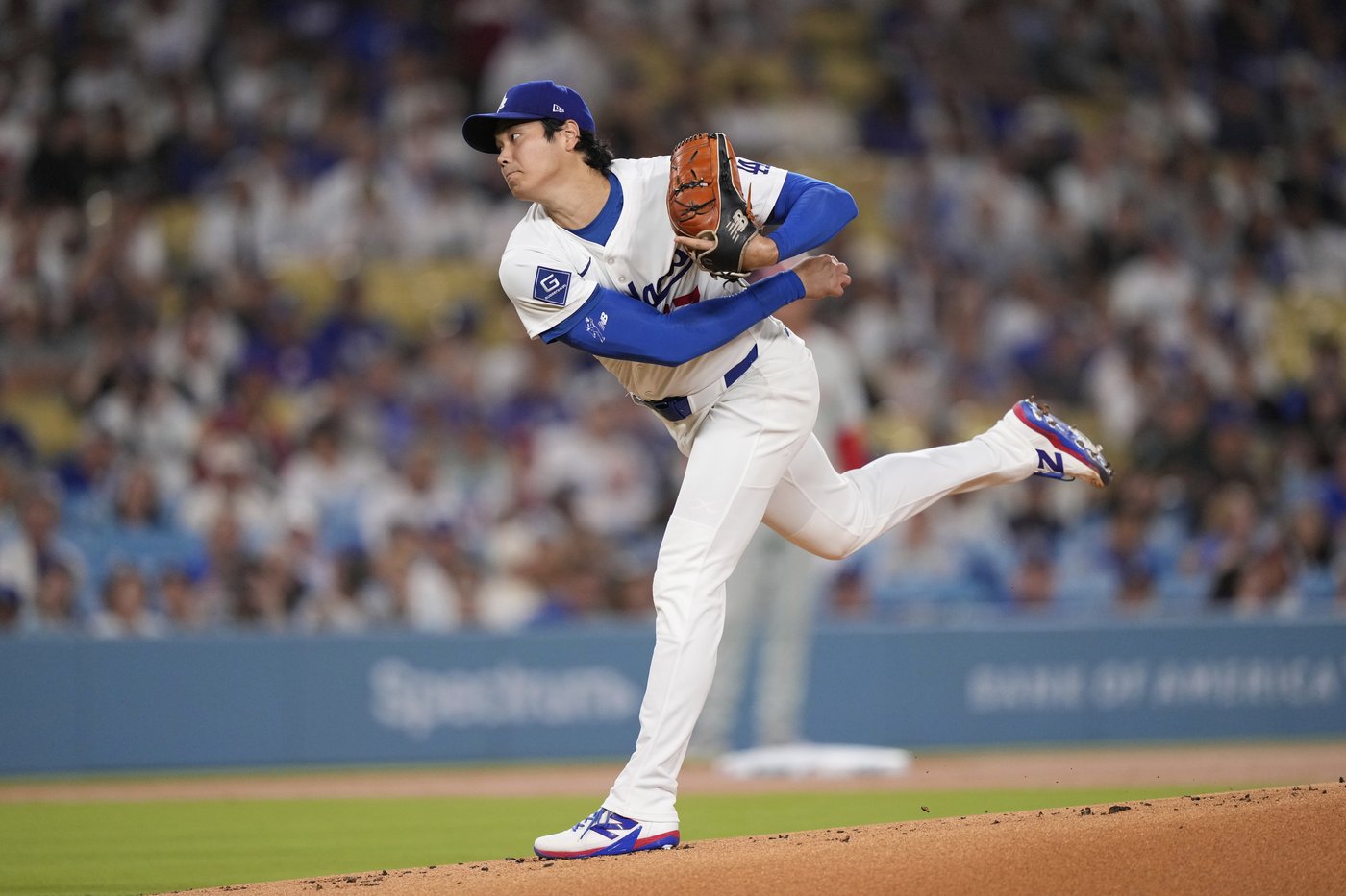 After Ohtani pitches 5 hitless innings, Marchon's 3-run homer rallies Phillies past Dodgers 9-6 | iNFOnews.ca After Ohtani pitches 5 hitless innings, Marchon's 3-run homer rallies Phillies past Dodgers 9-6 | iNFOnews.ca