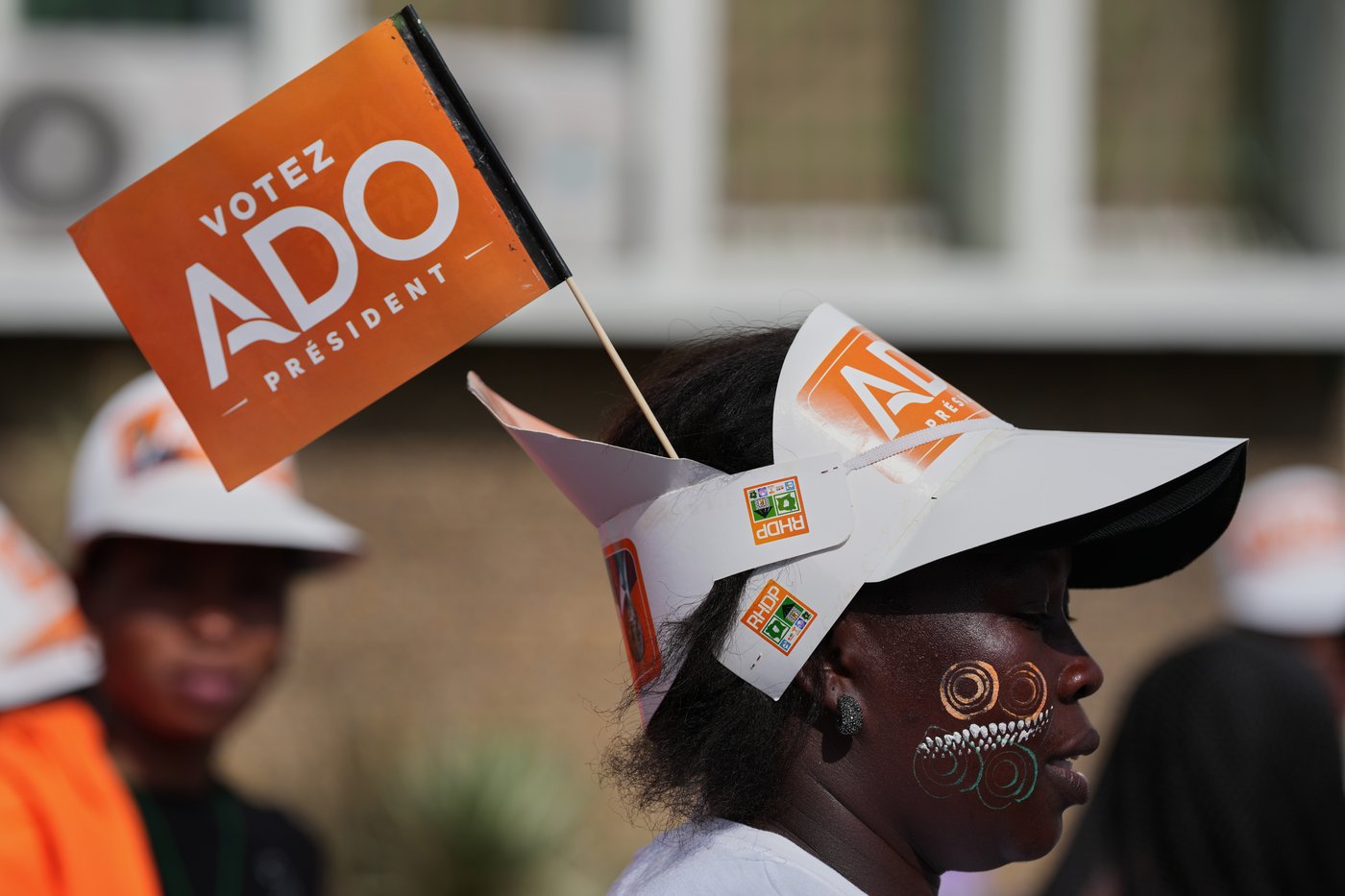Ivory Coast presidential candidates hold final rallies ahead of Saturday's election | iNFOnews.ca