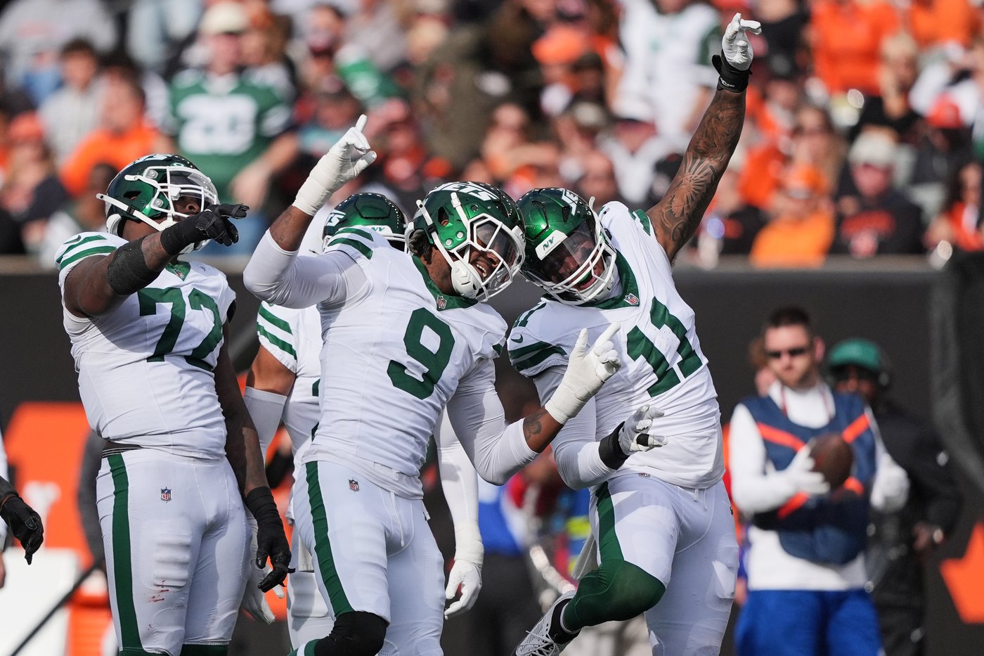 Hall and Fields help the Jets edge the Bengals 39-38 for their 1st win of the season | iNFOnews.ca Hall and Fields help the Jets edge the Bengals 39-38 for their 1st win of the season | iNFOnews.ca