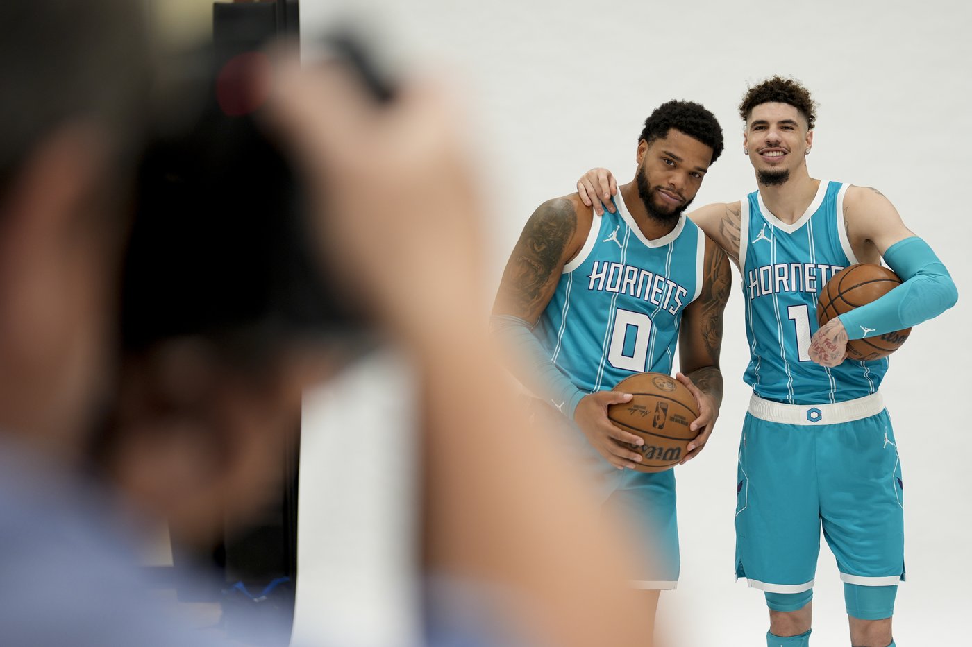 New coach Charles Lee wastes no time prioritizing defense as Hornets begin a new era | iNFOnews.ca New coach Charles Lee wastes no time prioritizing defense as Hornets begin a new era | iNFOnews.ca