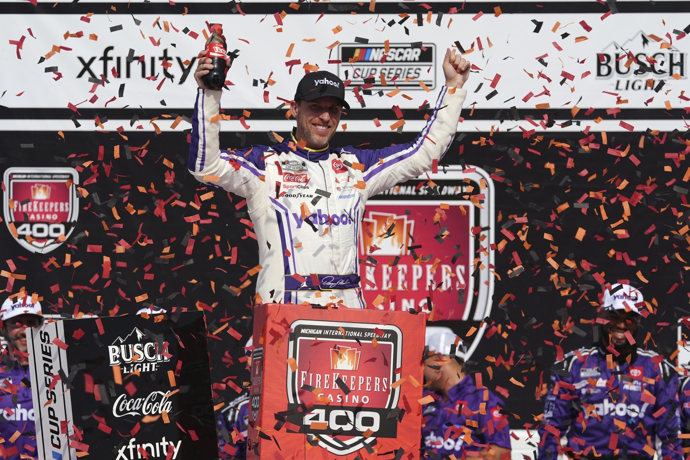 Denny Hamlin wins at Michigan for his 3rd NASCAR Cup Series victory of the season | iNFOnews.ca Denny Hamlin wins at Michigan for his 3rd NASCAR Cup Series victory of the season | iNFOnews.ca
