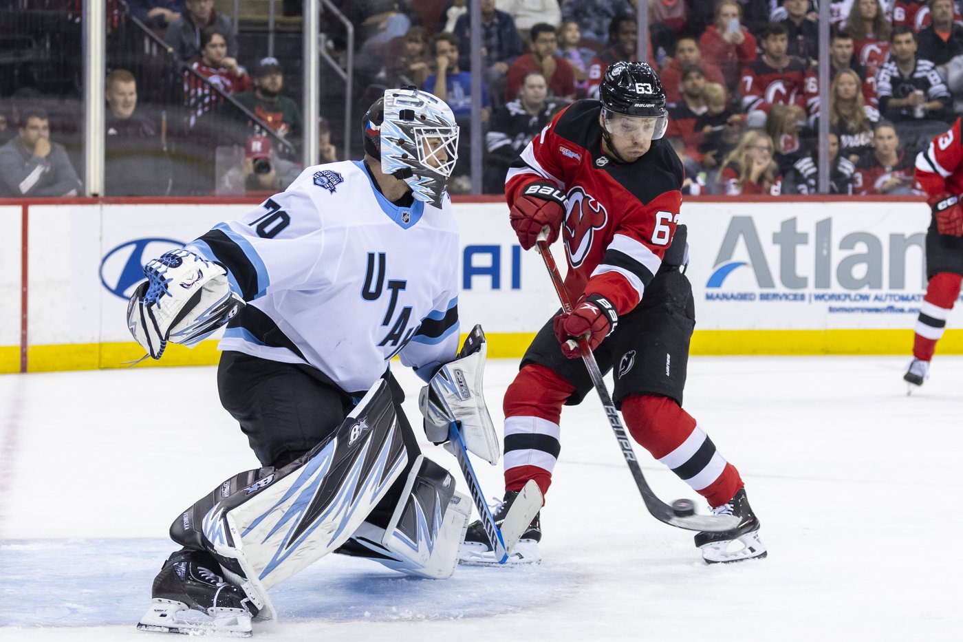 Jake Allen gets his 1st shutout with the Devils, who beat Utah 3-0 | iNFOnews.ca Jake Allen gets his 1st shutout with the Devils, who beat Utah 3-0 | iNFOnews.ca