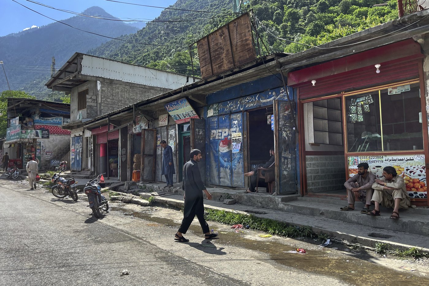 Unease lingers in Kashmir despite ceasefire between India and Pakistan | iNFOnews.ca