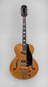Les Paul guitar, memorabilia auction fetches $5M, sets records for historical guitars | iNFOnews.ca