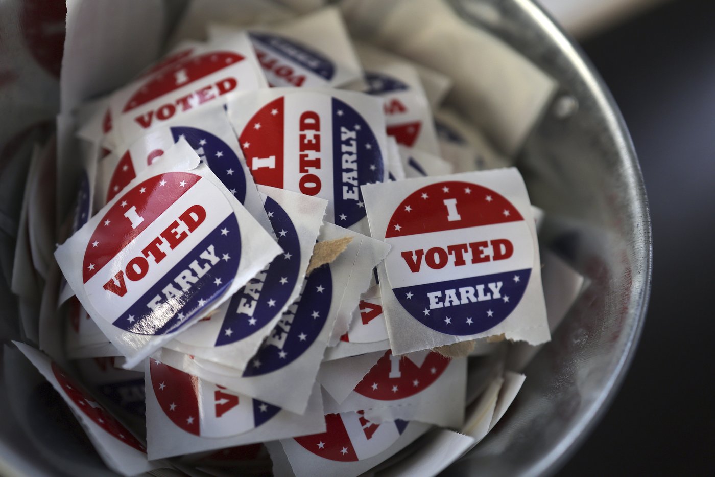 In-person voting for the US presidential contest is about to start as Election Day closes in | iNFOnews.ca