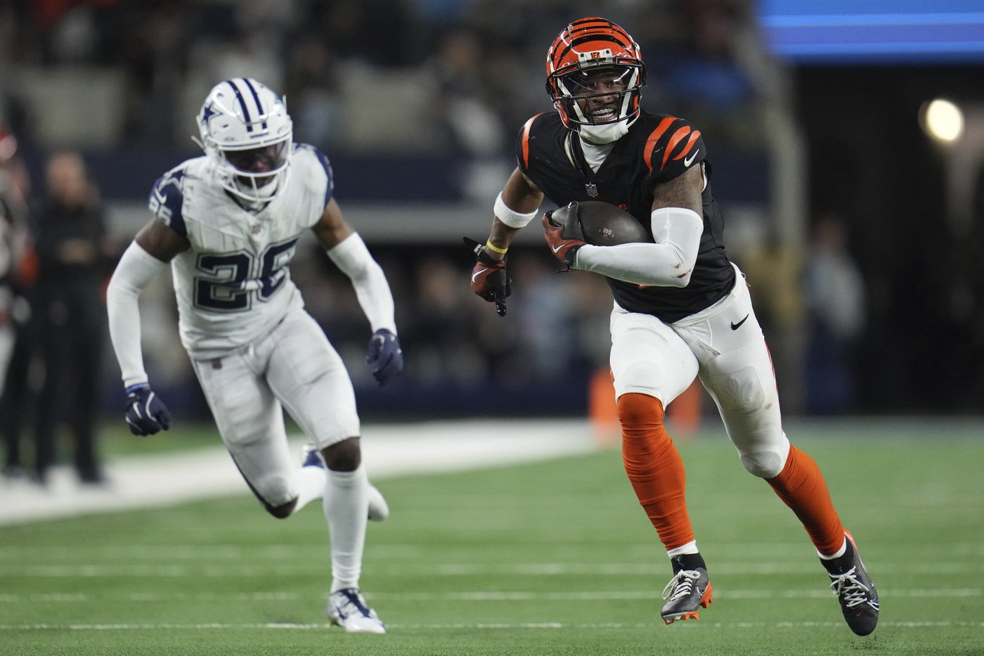 Burrow, Chase lift Bengals after botched blocked punt by Cowboys in 27-20 Cincinnati victory | iNFOnews.ca Burrow, Chase lift Bengals after botched blocked punt by Cowboys in 27-20 Cincinnati victory | iNFOnews.ca