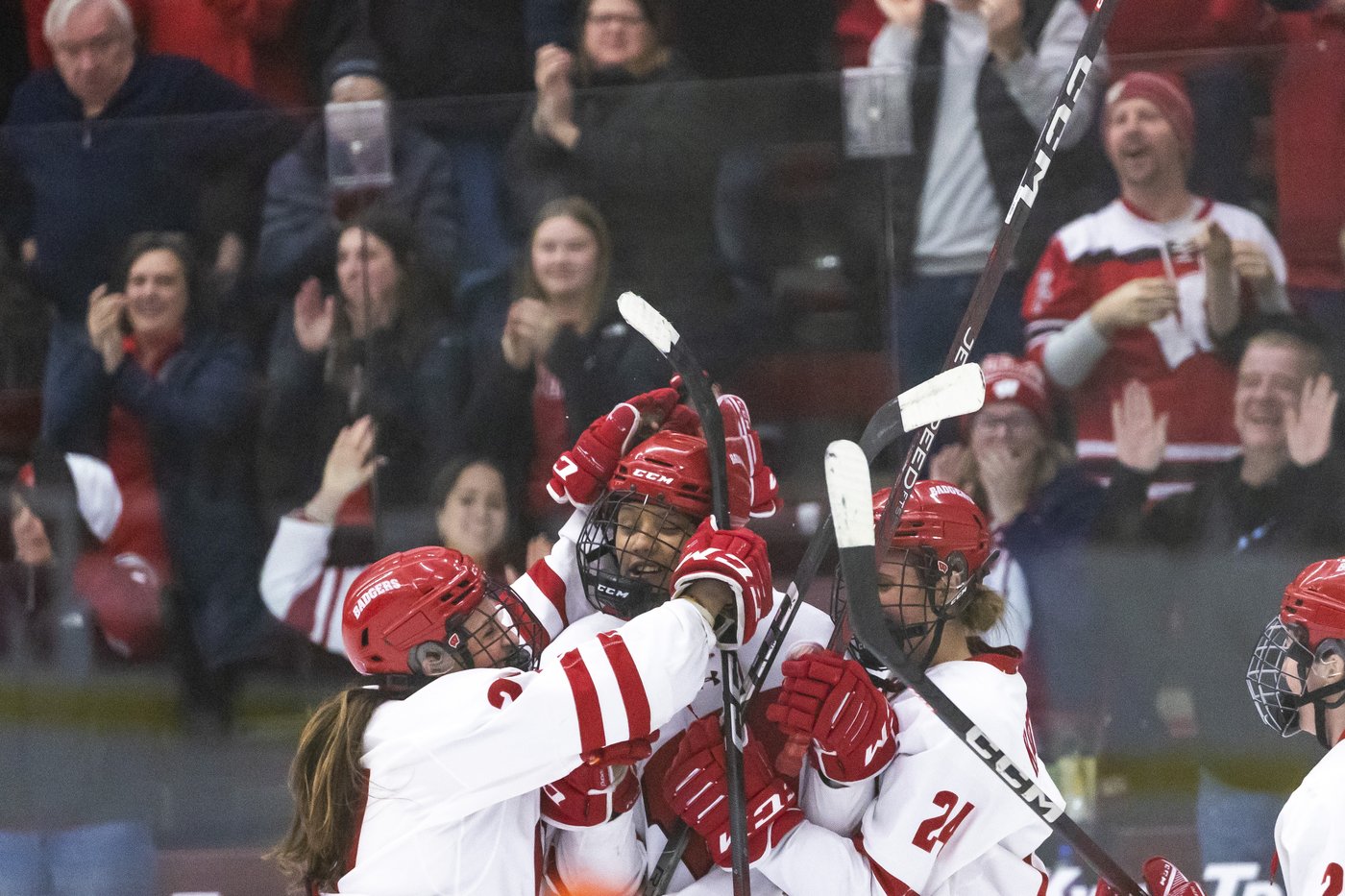 Wisconsin's Laila Edwards is quickly establishing herself as future face of women's hockey | iNFOnews.ca