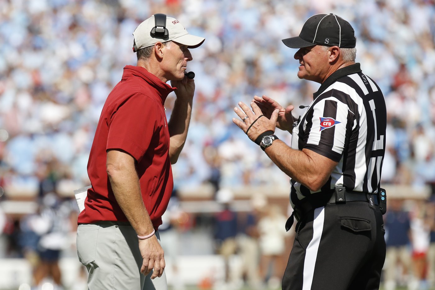 Oklahoma's president, AD back coach Brent Venables amid rough season | iNFOnews.ca Oklahoma's president, AD back coach Brent Venables amid rough season | iNFOnews.ca