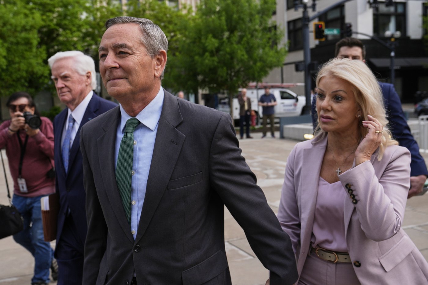 Attorneys for former Tennessee House Speaker and top aide say the pair did nothing illegal | iNFOnews.ca