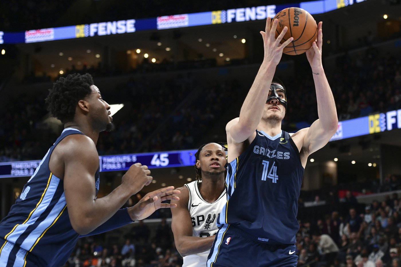 Jaren Jackson Jr., GG Jackson lead Grizzlies past Spurs 128-109 to hold second in West | iNFOnews.ca