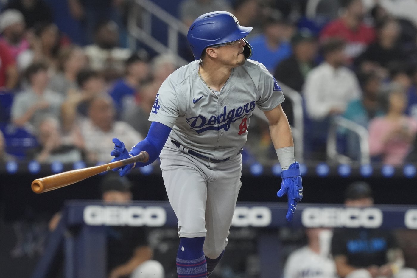 Ohtani steals 49th base in Dodgers' 8-4 win over Marlins | iNFOnews.ca Ohtani steals 49th base in Dodgers' 8-4 win over Marlins | iNFOnews.ca