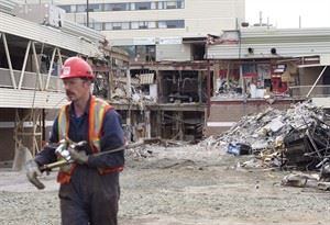 Families of victims in Elliot Lake mall collapse file suit, claim negligence | iNFOnews.ca CP20312257