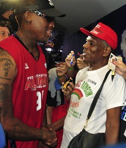 Former NBA star Dennis Rodman Finally meets his estranged father in Manila after 42 years | iNFOnews.ca Former NBA star Dennis Rodman Finally meets his estranged father in Manila after 42 years | iNFOnews.ca