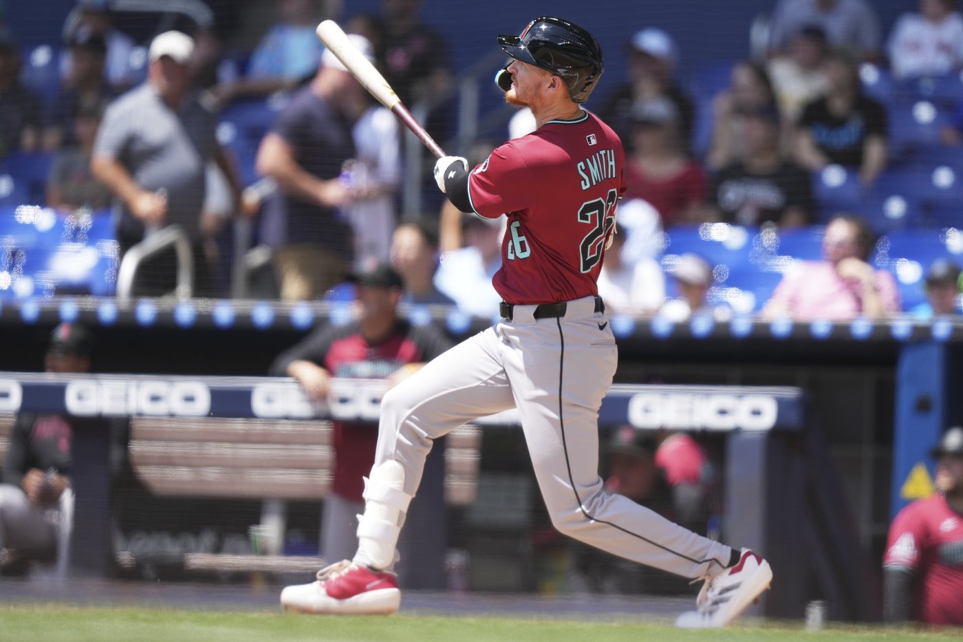 Pavin Smith, Josh Naylor homer and Diamondbacks beat Marlins 6-4 for fifth straight win | iNFOnews.ca