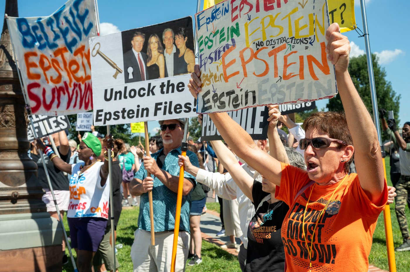 Who else appears to be in the Jeffrey Epstein 50th birthday book? | iNFOnews.ca
