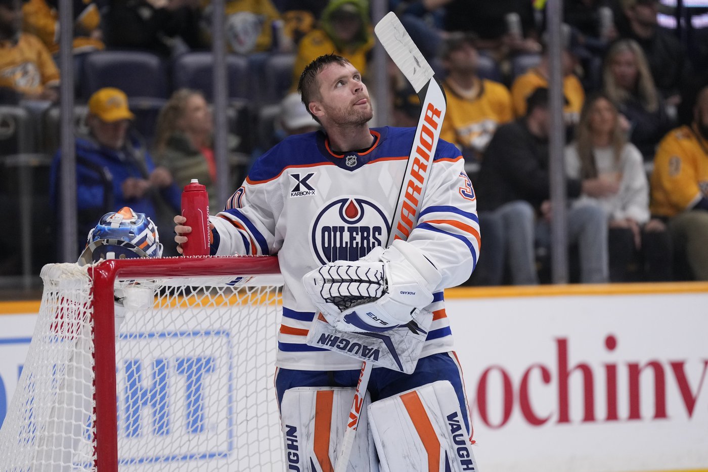 Pickard comes off the bench to backstop Oilers to second round of playoffs | iNFOnews.ca