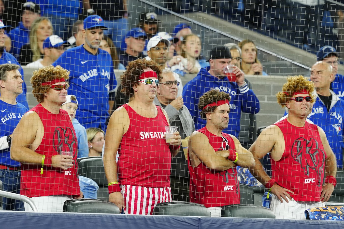 Photo Gallery: Dodgers beat Jays 3-1 to force Game 7 | iNFOnews.ca