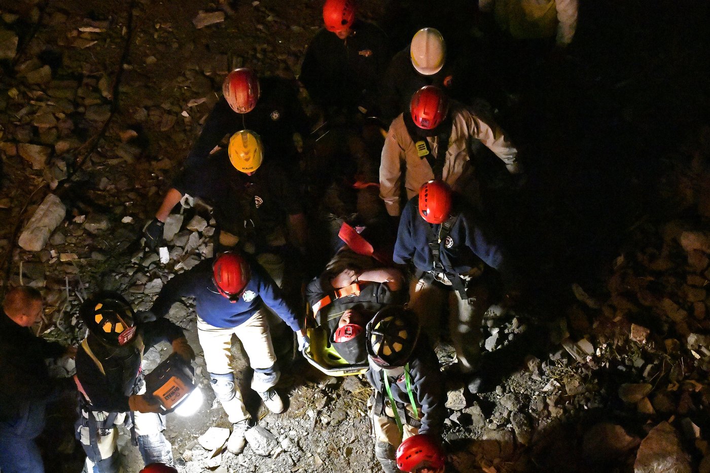 Worker rescued from rubble after construction accident in Kentucky | iNFOnews.ca Worker rescued from rubble after construction accident in Kentucky | iNFOnews.ca