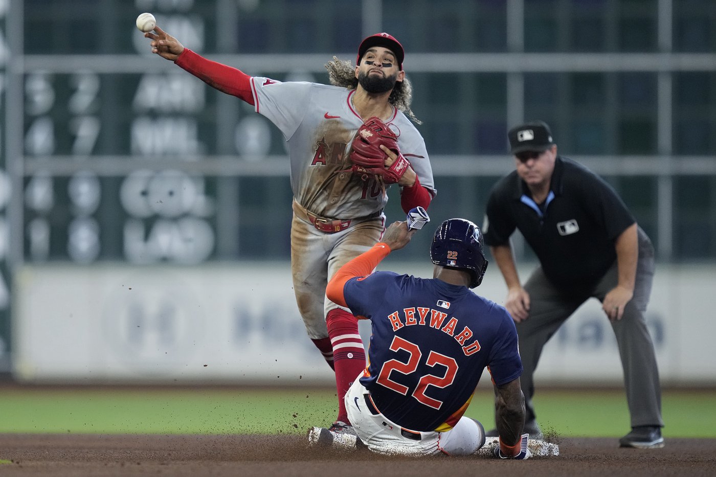 Zach Neto has 2 homers, 6 RBIs to lead Angels to 9-8 win over Astros | iNFOnews.ca Zach Neto has 2 homers, 6 RBIs to lead Angels to 9-8 win over Astros | iNFOnews.ca