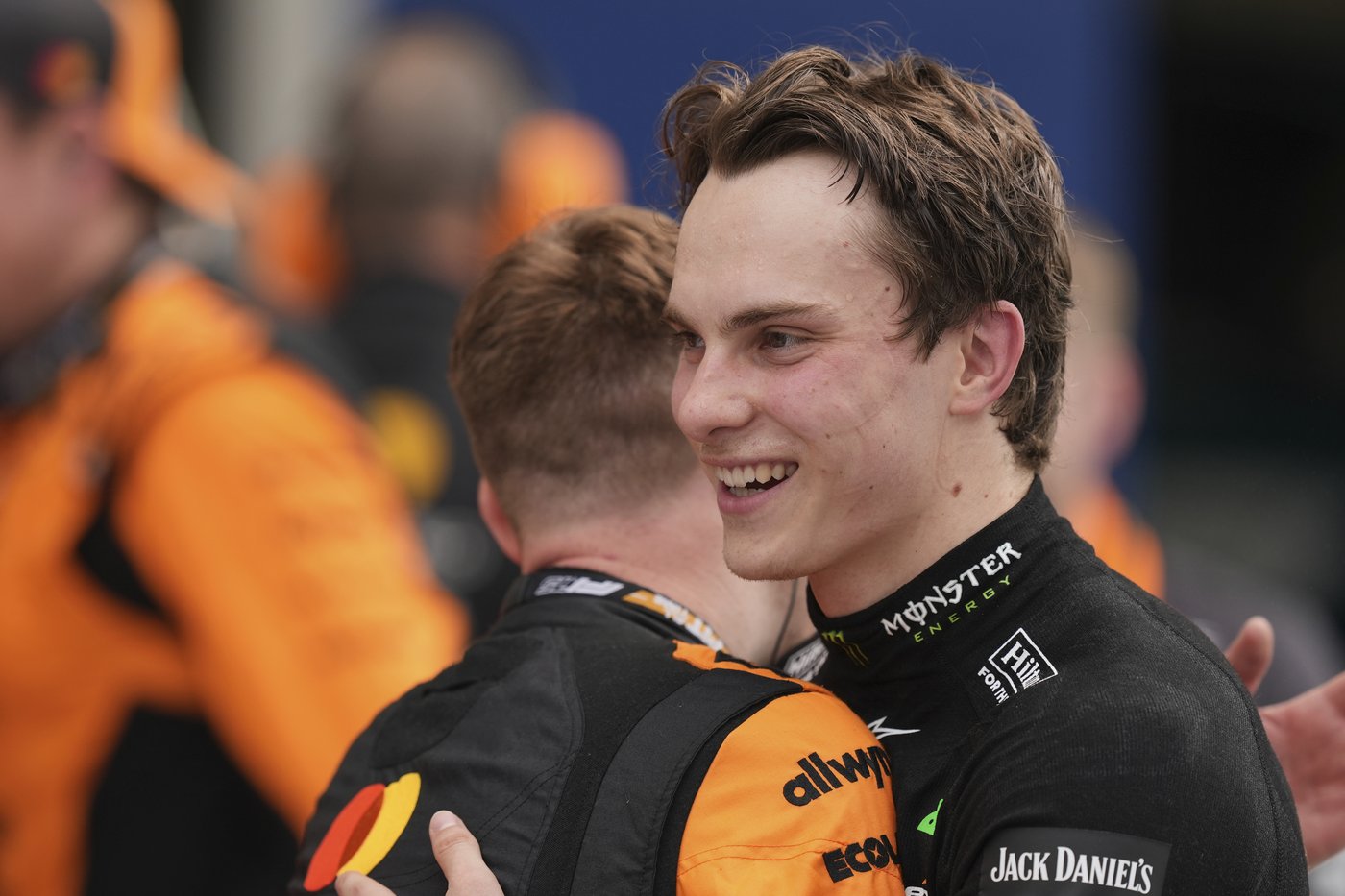 Oscar Piastri wins at Miami for 3rd straight F1 victory, 4th win of season for championship leader | iNFOnews.ca