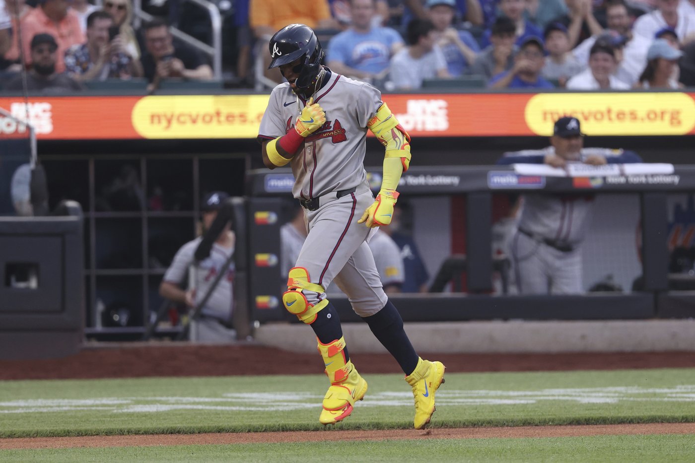 Acuña homers and Schwellenbach goes 7 innings as Braves beat skidding Mets again | iNFOnews.ca