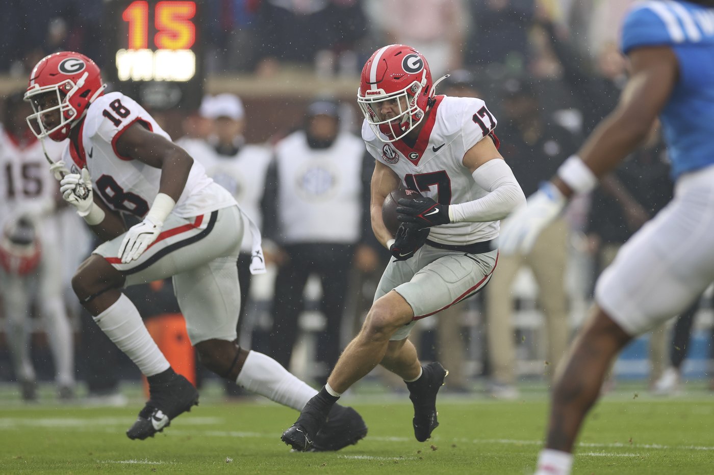 Dart and Davis help No. 16 Mississippi shut down No. 2 Georgia for 28-10 win | iNFOnews.ca Dart and Davis help No. 16 Mississippi shut down No. 2 Georgia for 28-10 win | iNFOnews.ca