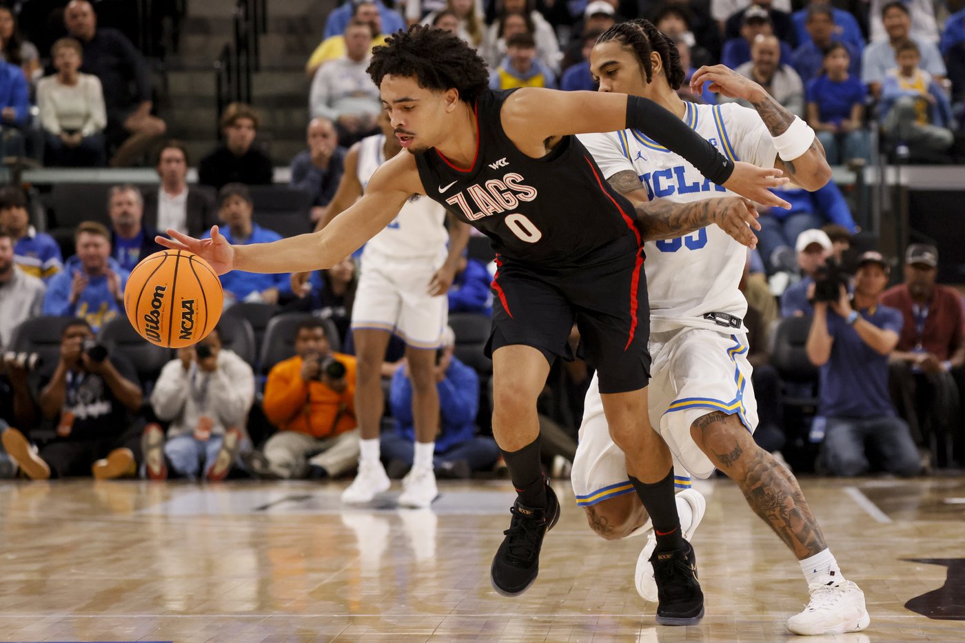 Dailey leads No. 22 UCLA over 14th-ranked Gonzaga 65-62 in 1st college hoops game at Intuit Dome | iNFOnews.ca Dailey leads No. 22 UCLA over 14th-ranked Gonzaga 65-62 in 1st college hoops game at Intuit Dome | iNFOnews.ca