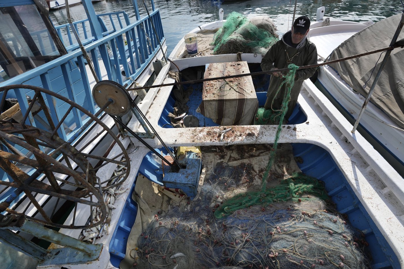 Fishers at a Lebanese port hope ceasefire with Israel means normal life is returning | iNFOnews.ca
