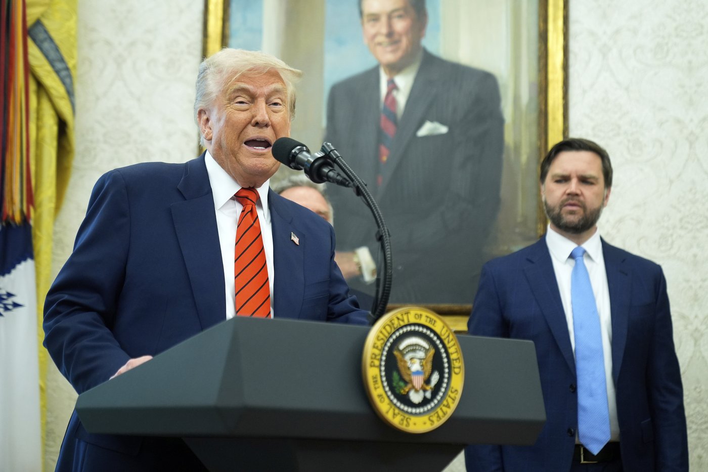 Trump says only 21 hostages held by Hamas in Gaza now believed to be alive | iNFOnews.ca Trump says only 21 hostages held by Hamas in Gaza now believed to be alive | iNFOnews.ca