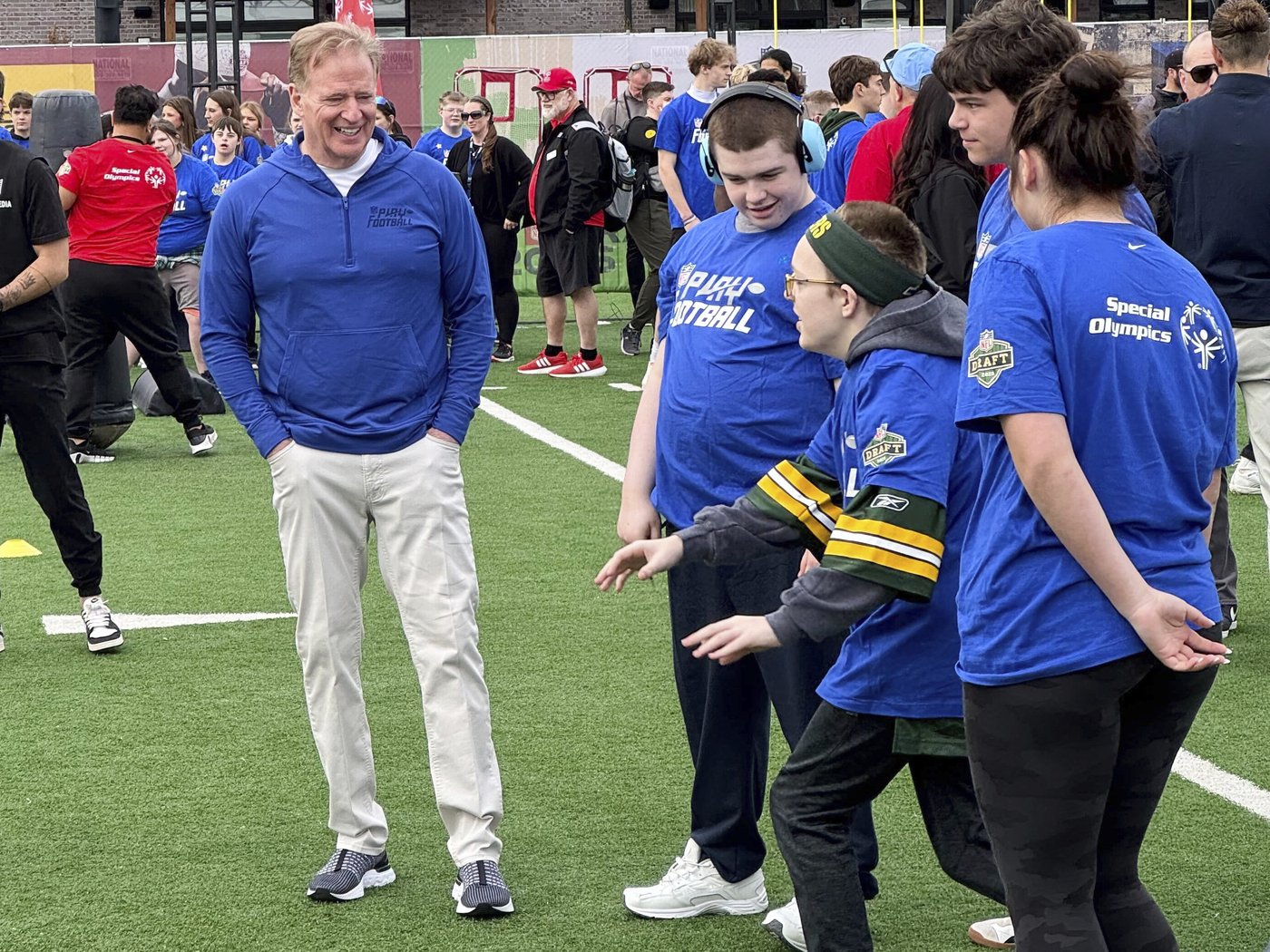 NFL shines spotlight on flag football as the draft takes over Green Bay | iNFOnews.ca NFL shines spotlight on flag football as the draft takes over Green Bay | iNFOnews.ca