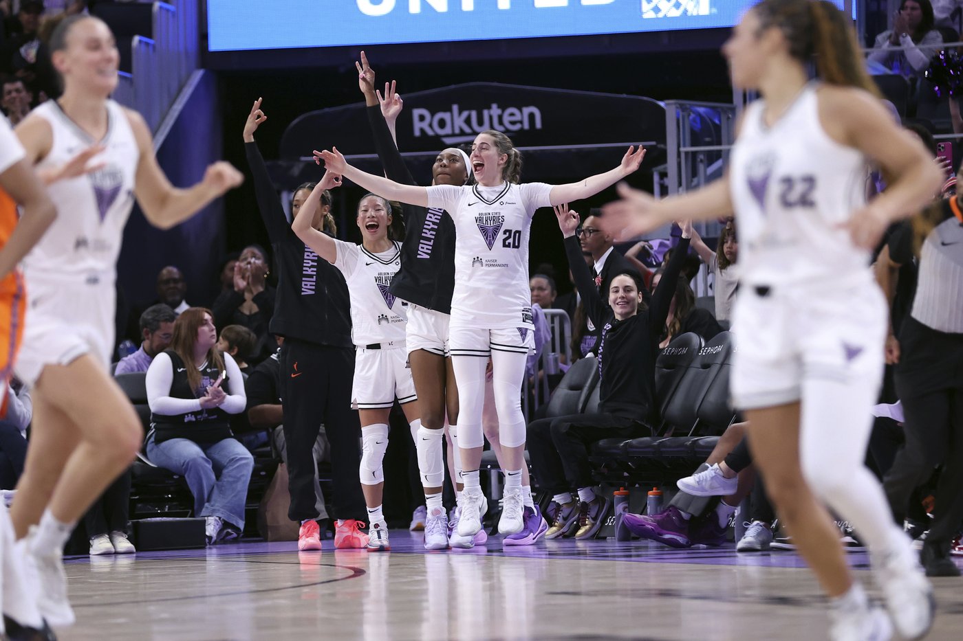 Kayla Thornton scores 21 as Valkyries hand Sun 6th consecutive loss, 87-63 | iNFOnews.ca Kayla Thornton scores 21 as Valkyries hand Sun 6th consecutive loss, 87-63 | iNFOnews.ca