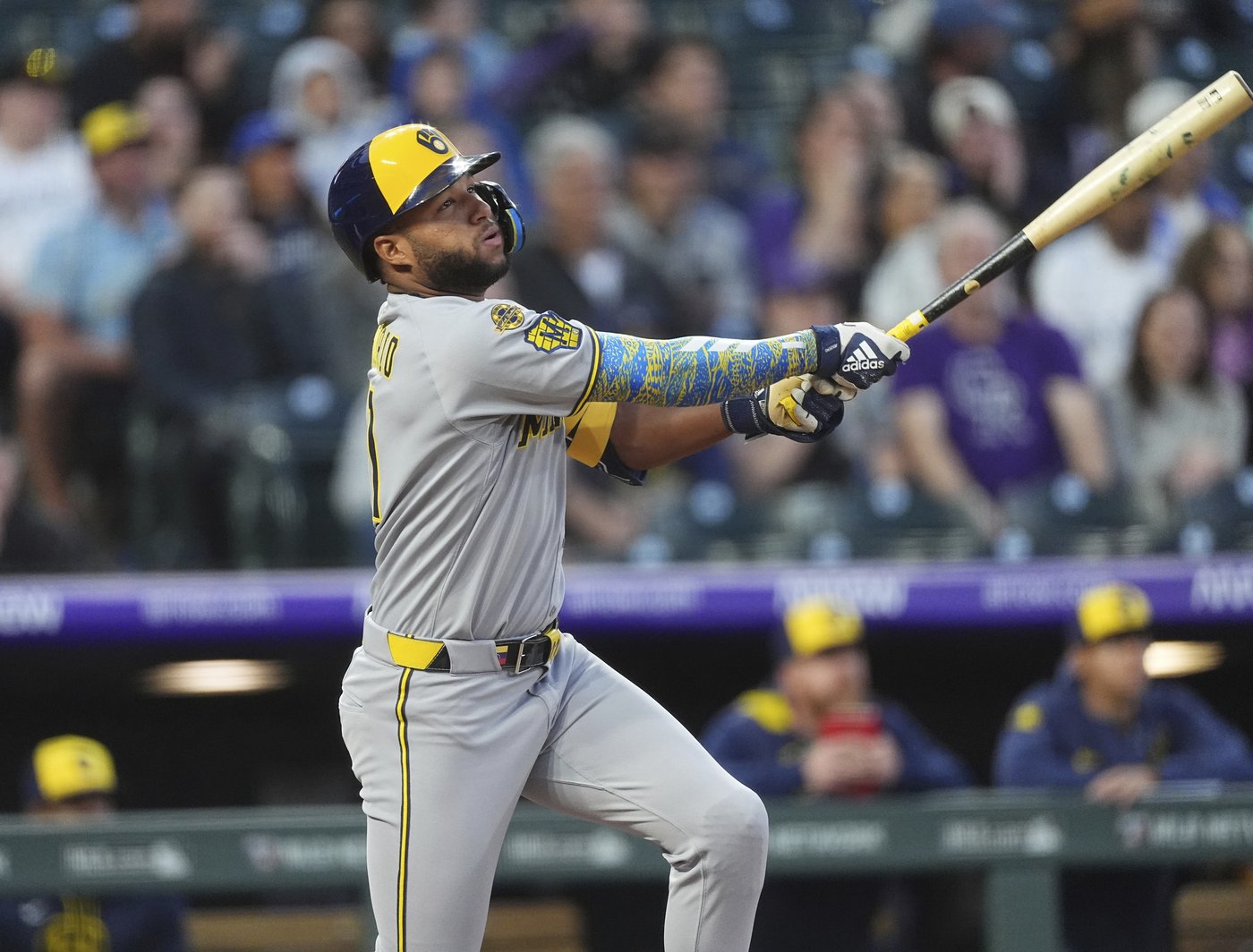 Chourio homers and drives in 5 as Brewers rout Rockies 17-2 | iNFOnews.ca Chourio homers and drives in 5 as Brewers rout Rockies 17-2 | iNFOnews.ca