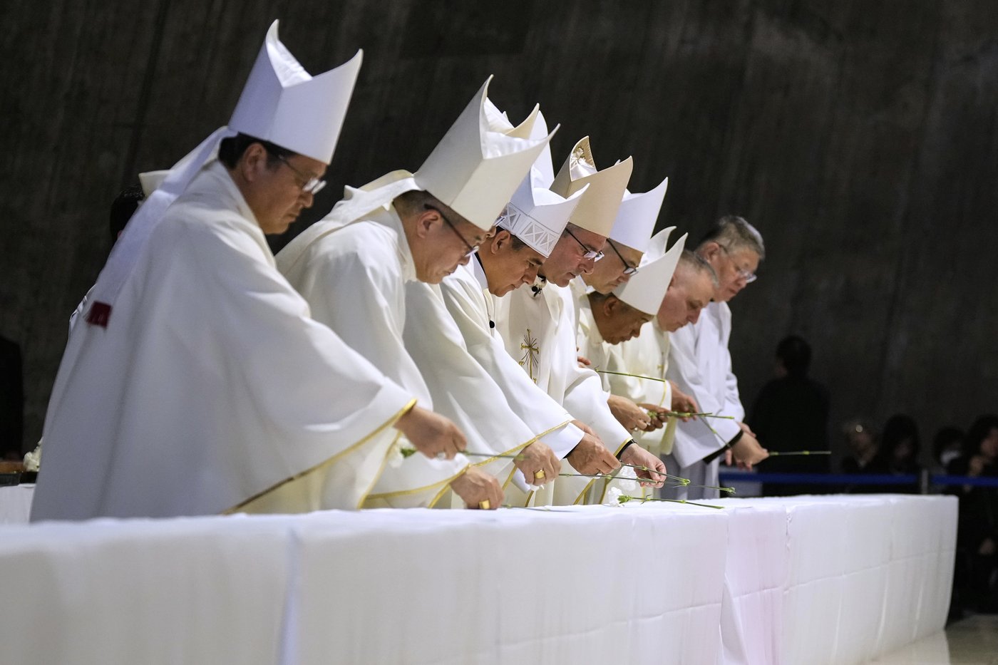 PHOTO COLLECTION: Vatican Pope Funeral Global Reax | iNFOnews.ca