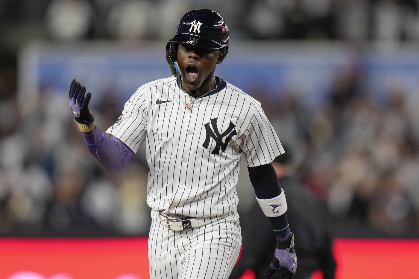 Royals face the Yankees in Game 3 of the ALDS, their first home playoff game since 2015 World Series | iNFOnews.ca Royals face the Yankees in Game 3 of the ALDS, their first home playoff game since 2015 World Series | iNFOnews.ca