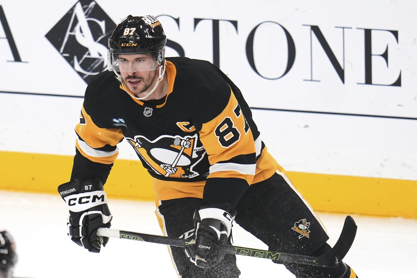 Crosby set to join Team Canada at men's world hockey championship | iNFOnews.ca