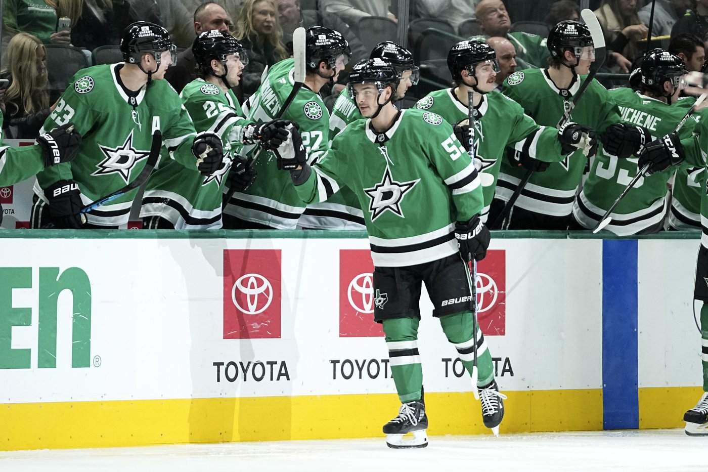 Robertson has goal and 2 assists to end scoring drought, helps Stars beat Sharks 5-2 | iNFOnews.ca Robertson has goal and 2 assists to end scoring drought, helps Stars beat Sharks 5-2 | iNFOnews.ca