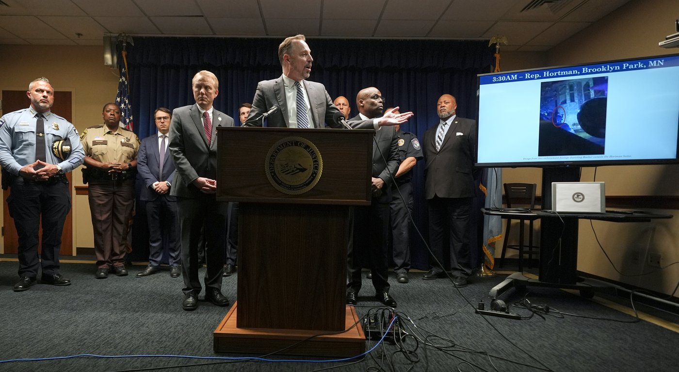 Minnesota shooting suspect had dozens of potential targets, prosecutors say | iNFOnews.ca