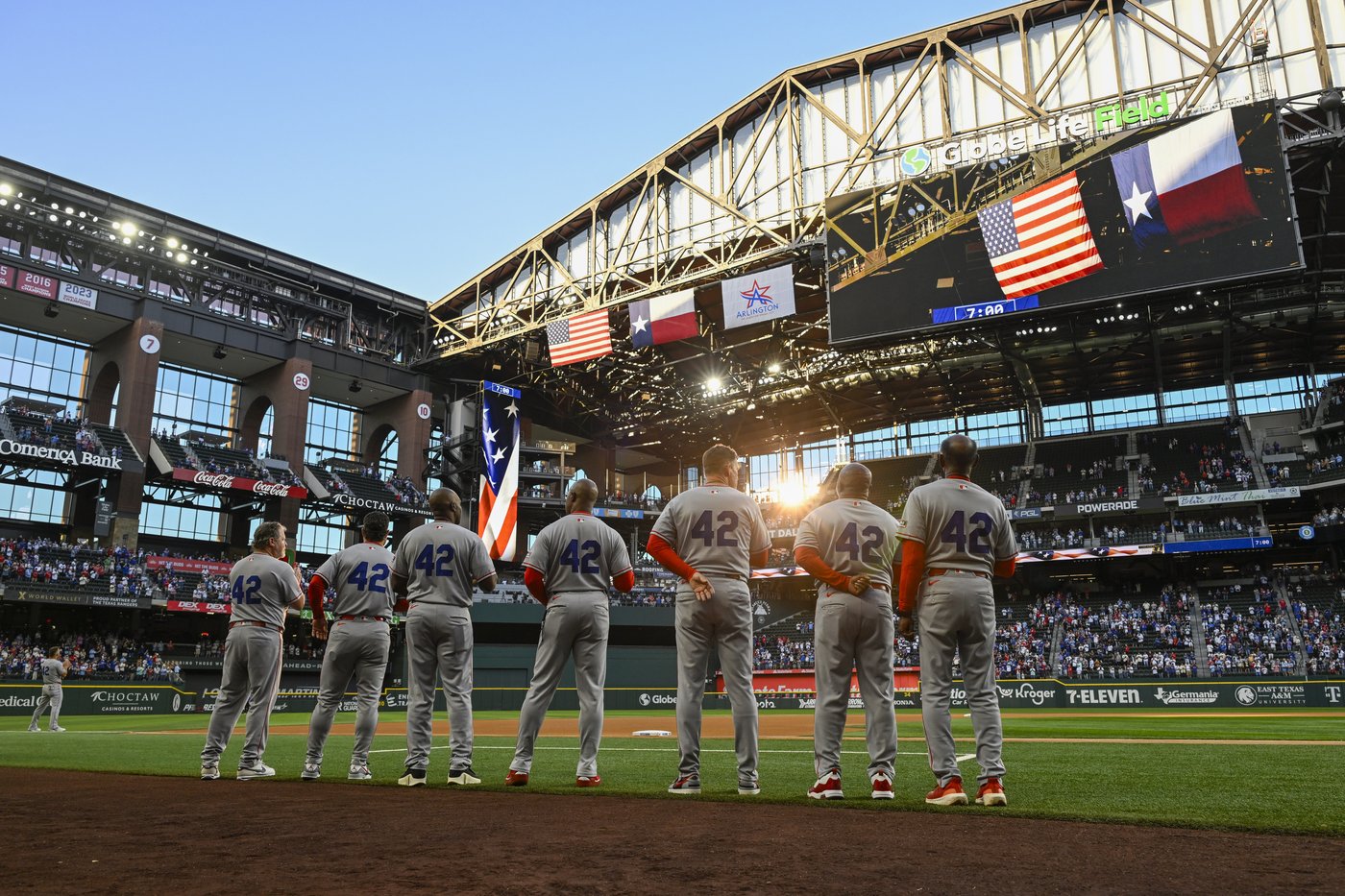 PHOTO COLLECTION: Jackie Robinson Day Baseball | iNFOnews.ca