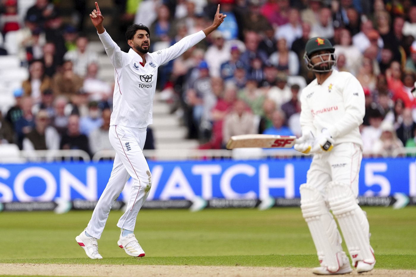 Bashir takes 9 wickets and England beats a defiant Zimbabwe by an innings | iNFOnews.ca Bashir takes 9 wickets and England beats a defiant Zimbabwe by an innings | iNFOnews.ca