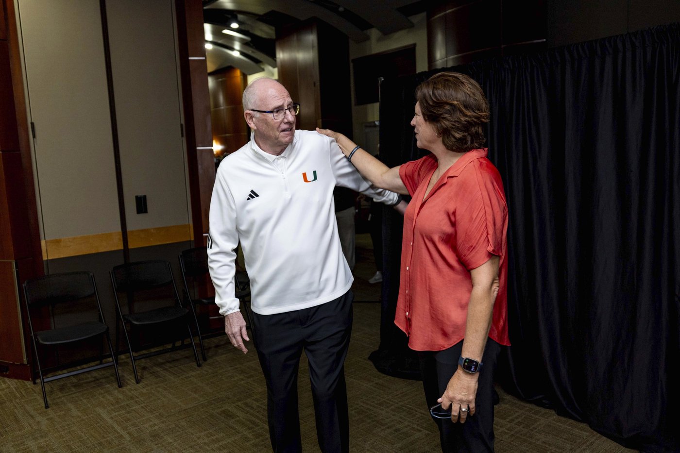 Mario Cristobal, on now-retired Miami men's basketball coach Jim Larrañaga: 'He is iconic' | iNFOnews.ca Mario Cristobal, on now-retired Miami men's basketball coach Jim Larrañaga: 'He is iconic' | iNFOnews.ca