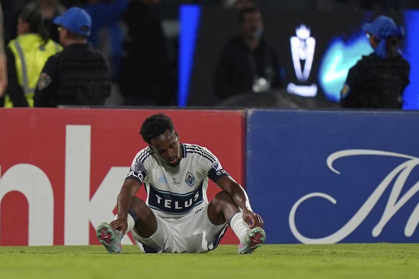 3 Canadian national team players among the Whitecaps stricken by illness | iNFOnews.ca