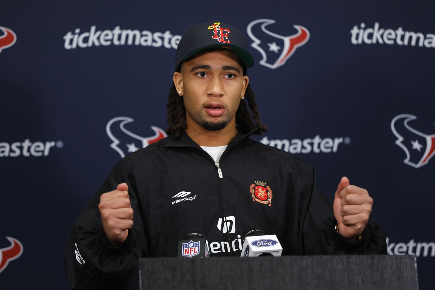 The Texans' loss to the Vikings was filled with penalties, mistakes and turnovers | iNFOnews.ca The Texans' loss to the Vikings was filled with penalties, mistakes and turnovers | iNFOnews.ca