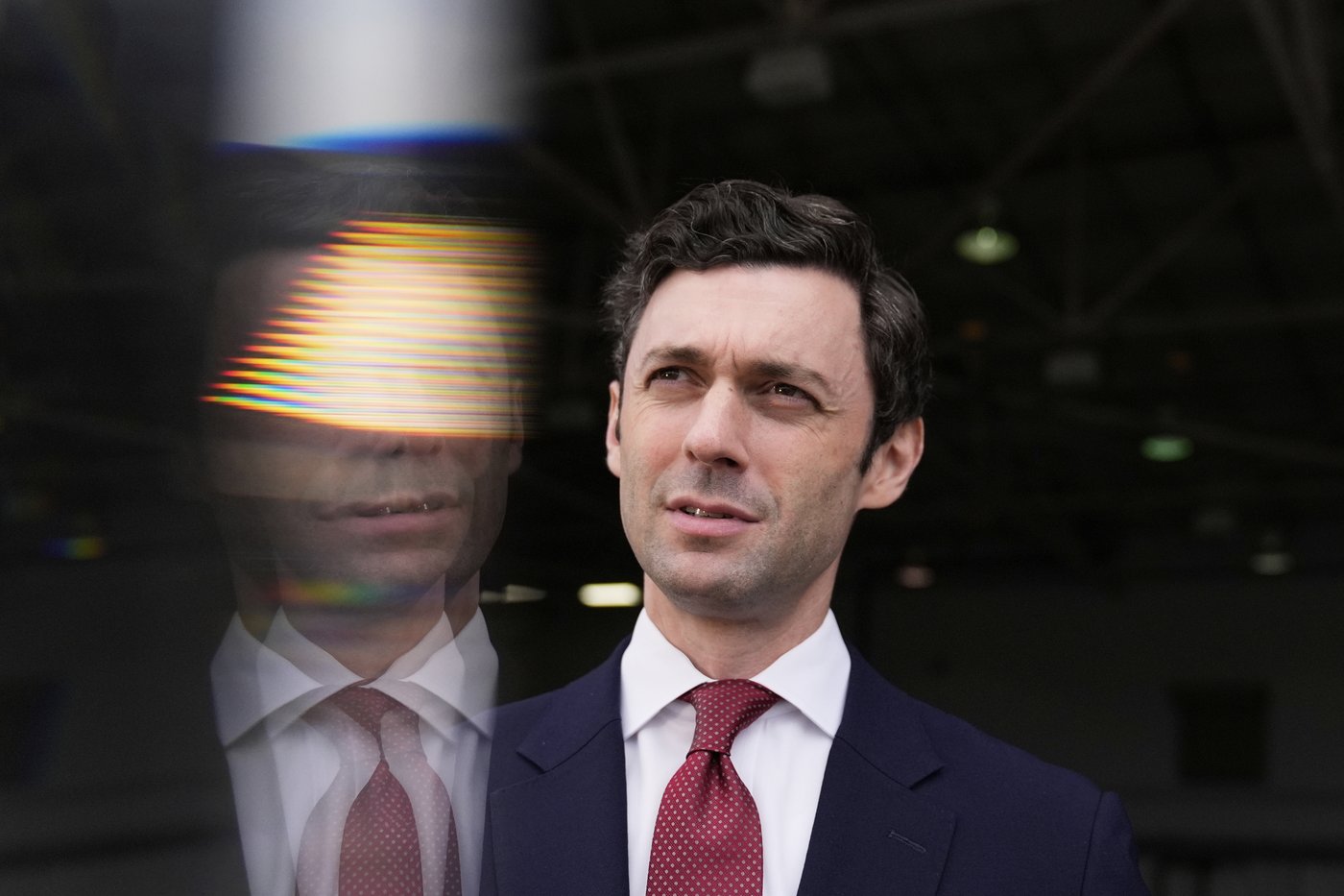 Balancing Trump criticism and bipartisanship, Democrat Jon Ossoff walks a fine line in Georgia | iNFOnews.ca Balancing Trump criticism and bipartisanship, Democrat Jon Ossoff walks a fine line in Georgia | iNFOnews.ca