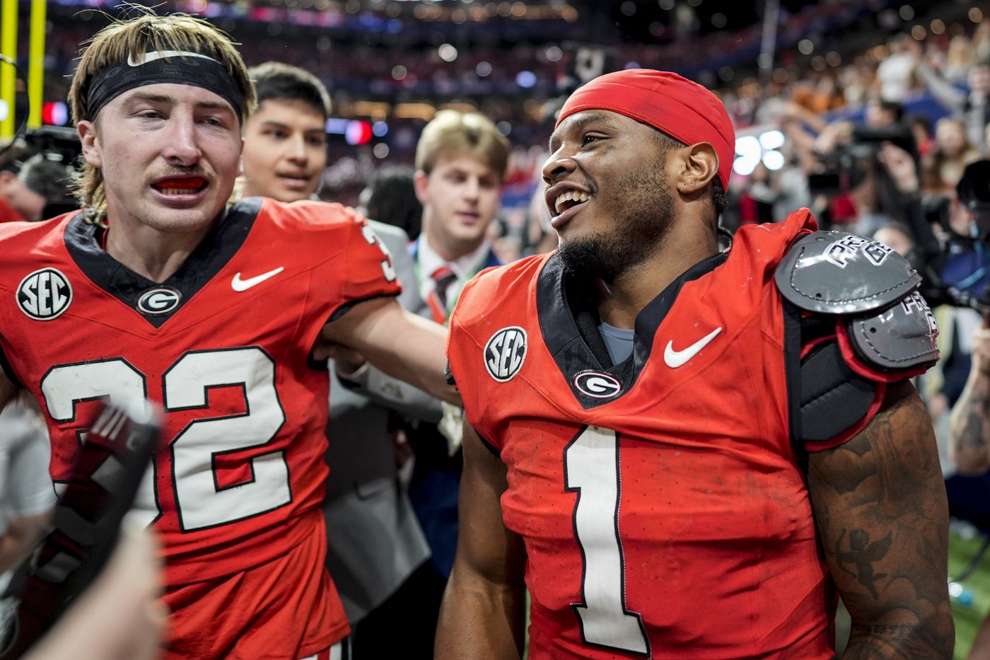 No. 5 Georgia pulls off another overtime stunner, beating No. 2 Texas 22-19 for SEC title | iNFOnews.ca No. 5 Georgia pulls off another overtime stunner, beating No. 2 Texas 22-19 for SEC title | iNFOnews.ca